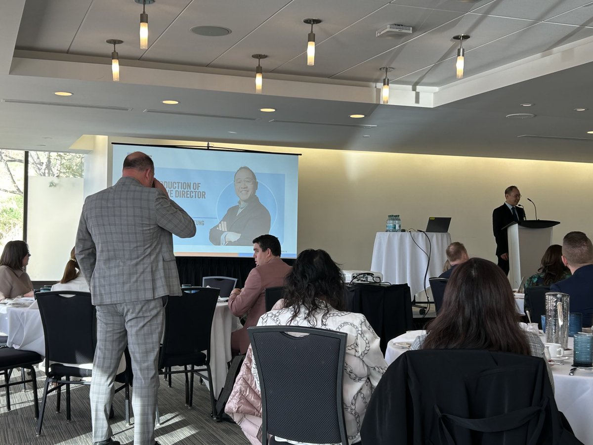Bulavinaka's tweet image. Champions of the Visitor Economy in @CityofEdmonton @ExploreEdmonton @TravelAlberta . The Edmonton Destination Marketing Hotels is a key driving partner along with @EdmontonOilers Edmonton Airports @AGM