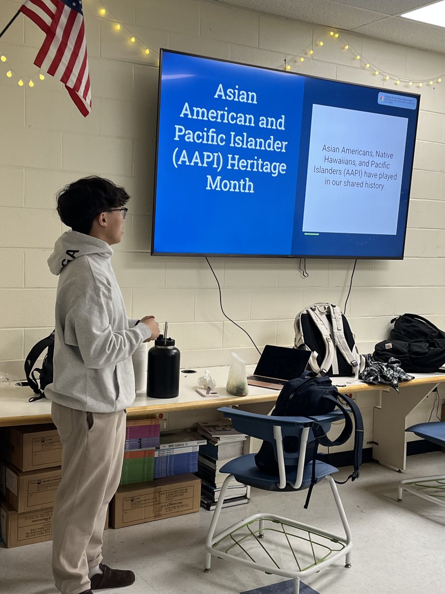 NVD's Korean Language &amp; Culture Club celebrating Asian American and Pacific Islander Heritage Month! #nvdpride, #nvpride, #nvcpride
