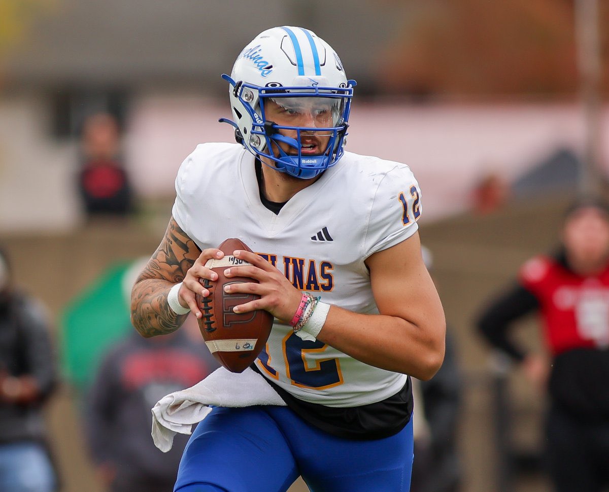 BryanRamirez_23's tweet image. Blessed to receive an offer from Texas A&M University-Kingsville 🔵🟡🏈 @Keith_Scott05 @CoachJacobsonTJ @JavelinaFB @coachscottparr8 @CoachTLouis @BradyDavis10 @JavelinaNation @TJCFOOTBALL
