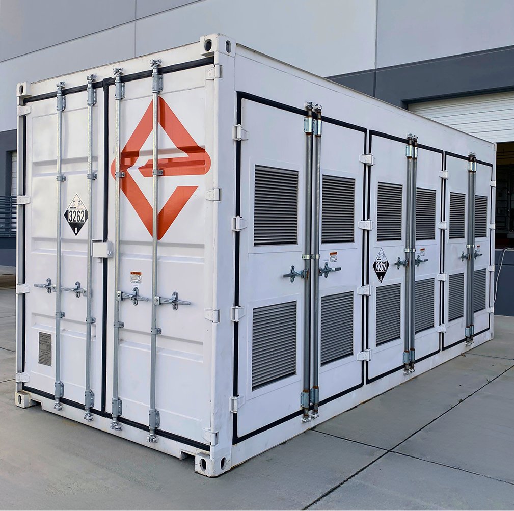 NASAspinoff's tweet image. Whether on the ground or in deep space, it's important batteries are reliable.
The nickel-hydrogen battery technology pioneered by @NASA now allows power generated by intermittent sources to be delivered on demand: go.nasa.gov/4jKucLJ
