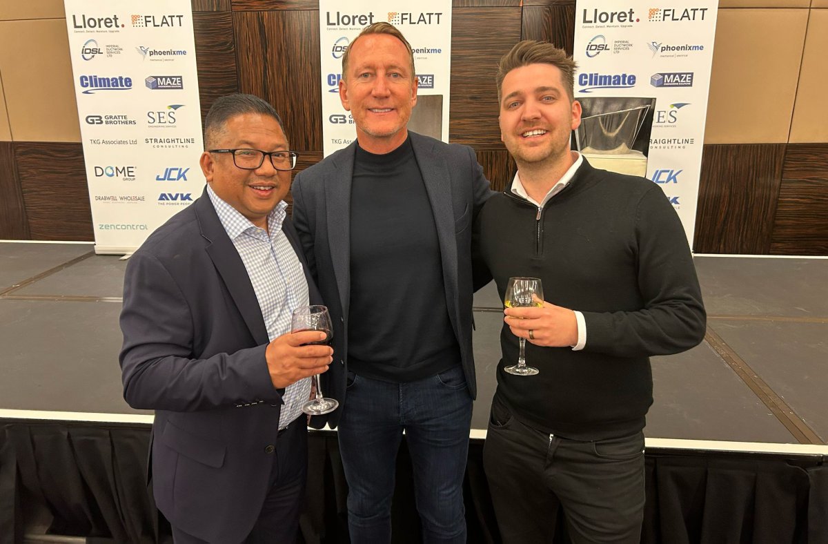 Associate Directors Tom and Sasi thought they were in for an evening of networking at the Micawber event… little did they know they’d be sharing the room with
<a href="/Arsenal/">Arsenal</a> royalty.  

Big thanks to Micawber for an evening to remember!
