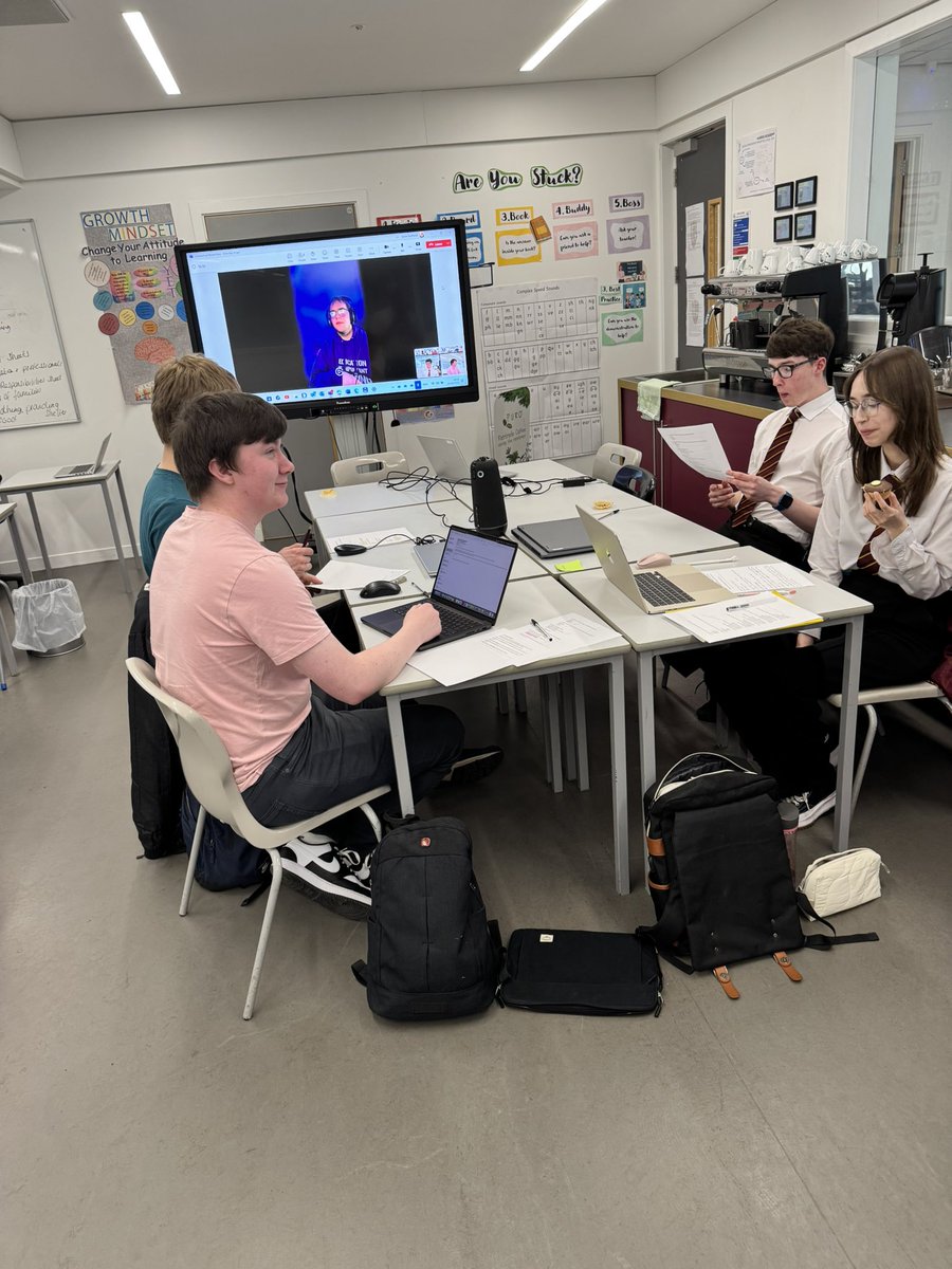 Tayside Virtual Campus (@taysidevirtual) on Twitter photo #SQAAHComputing we ran a wee Masterclass session with some attendees live in the room and some joking using our new “owl”hardware! Thanks to our hosts <a href="/harrisacdundee/">Harris Academy</a> head over to our new Bluesky account: taysidevirtual.bsky.social #SQAAHComputing we ran a wee Masterclass session with some attendees live in the room and some joking using our new “owl”hardware! Thanks to our hosts <a href="/harrisacdundee/">Harris Academy</a> head over to our new Bluesky account: taysidevirtual.bsky.social