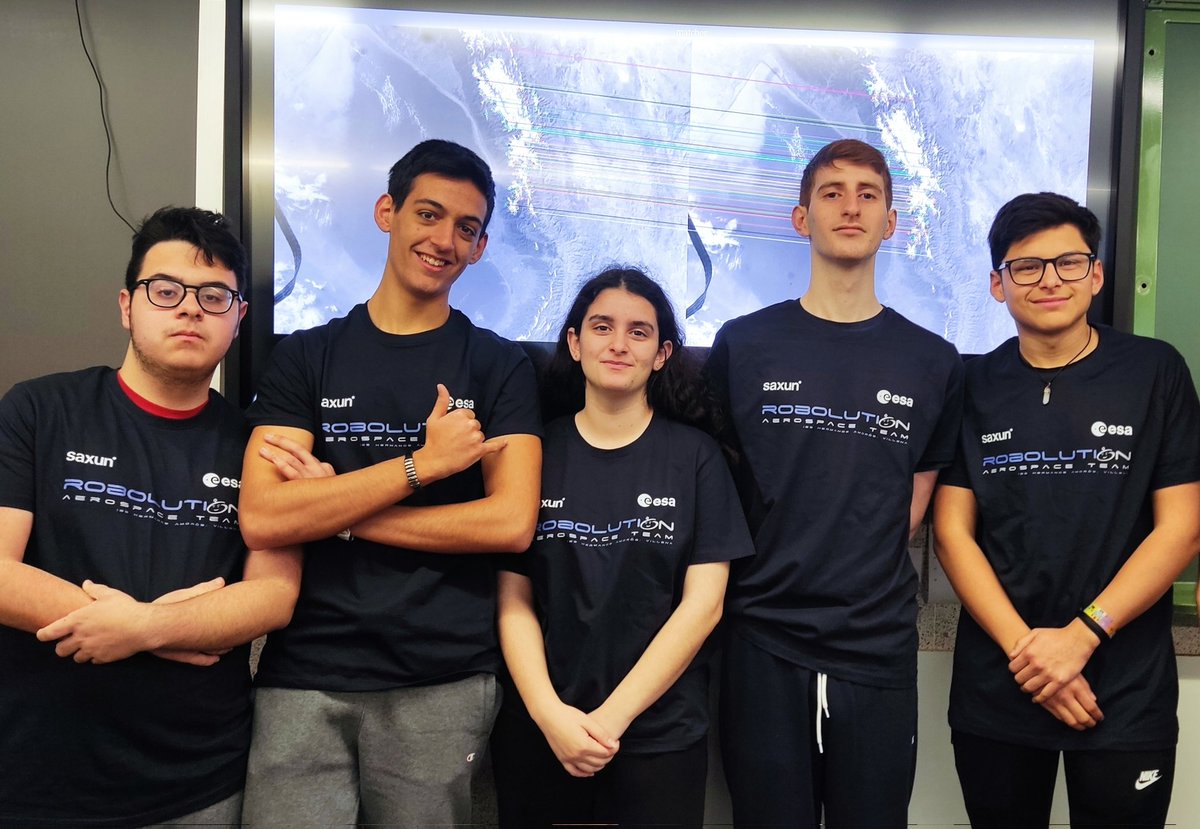 Roboluti_ON Robotic Competition Team tweet media