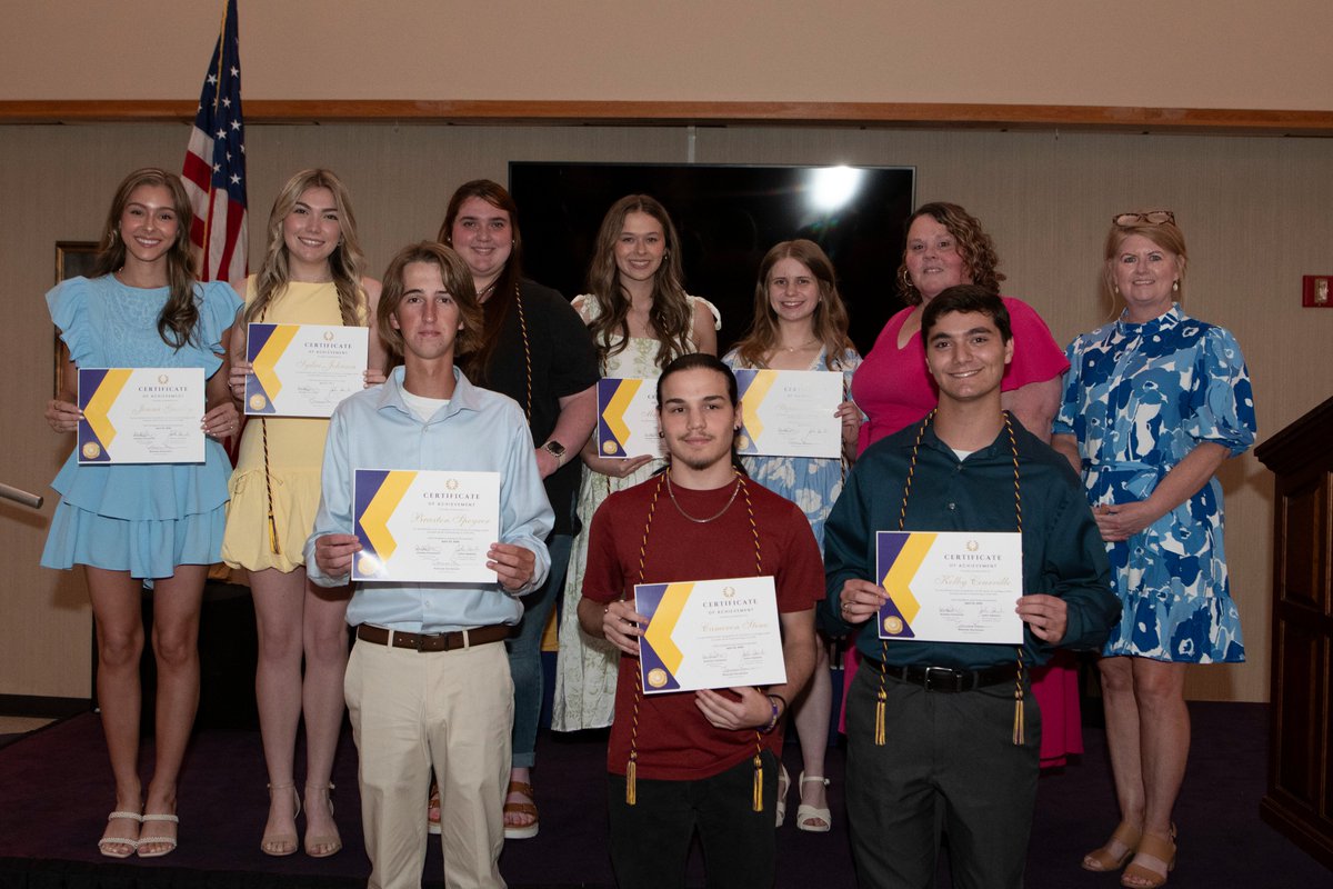 LSUEunice's tweet image. It's the BEST time of the year! We honored our graduates last night, spotlighting our Academy and Dual Enrollment students with the annual "Above and Beyond" Reception. Congratulations to our 79 recipients of their certificate of achievement - you always have a home at LSUE!