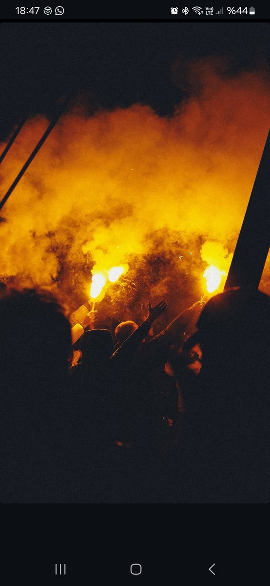 Tüketime değil, emeğe değer!
Tüketmeye değil üretmeye, markalara değil işçilerin alın terine önem veriyoruz.
Sosyal medyada değil, sokakta yan yana olacağız.
1 Mayıs’ta sizlerle alanda olup; emeğin, dayanışmanın ve özgürlüğün sesi olacağız. 
Detayları yakında paylaşıyoruz.✊🏻