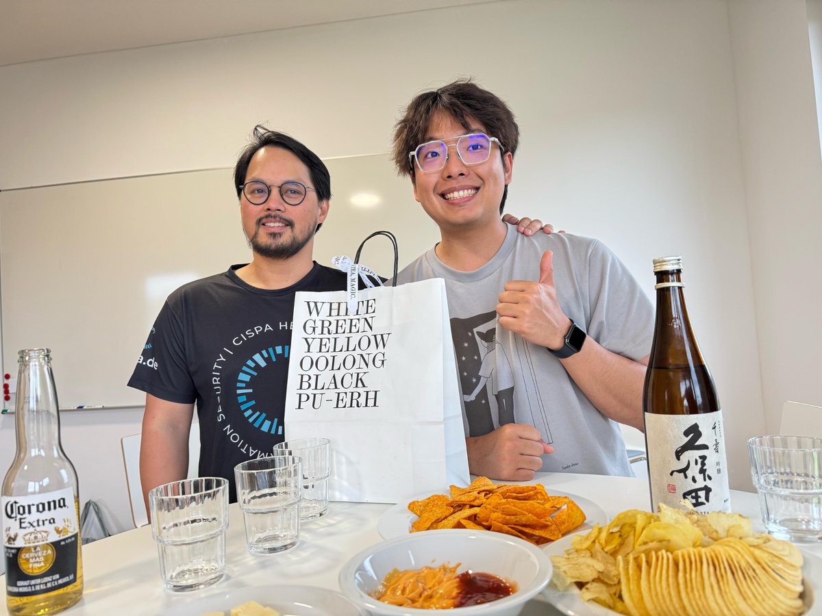 Krikamol (Hiring Postdoc) (@krikamol) on Twitter photo Farewell Party for <a href="/Chau9991/">Siu Lun Chau</a> who has been with our lab for over two years as a postdoc. He will soon start his lab as an Assistant Professor <a href="/NTUsg/">NTU Singapore</a>
This mark the end of his time with us, but will start a lifelong collaboration.
We wish him success in his adademic endevour. Farewell Party for <a href="/Chau9991/">Siu Lun Chau</a> who has been with our lab for over two years as a postdoc. He will soon start his lab as an Assistant Professor <a href="/NTUsg/">NTU Singapore</a>
This mark the end of his time with us, but will start a lifelong collaboration.
We wish him success in his adademic endevour.