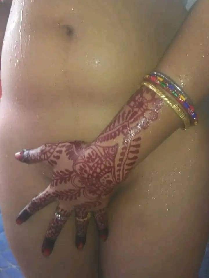 पर्दे में रहने दो
पर्दा न उठाओ, पर्दा जो उठ गया तो....