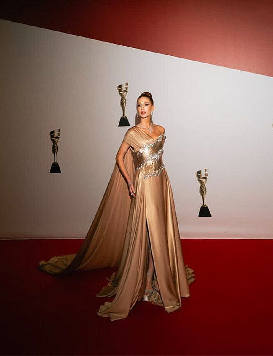 StyleStars tweet media