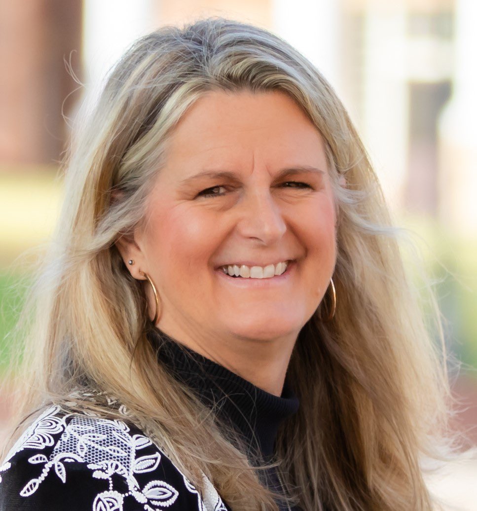 LMcClainCPA's tweet image. In case you hadn’t heard, the Treasurer of the Georgia Republican Party is required to be a CPA, Accountant, Bookkeeper or Financial Advisor. I’m the only candidate who meets the requirements. Vote Laurie for treasurer in Dalton June 7!!!