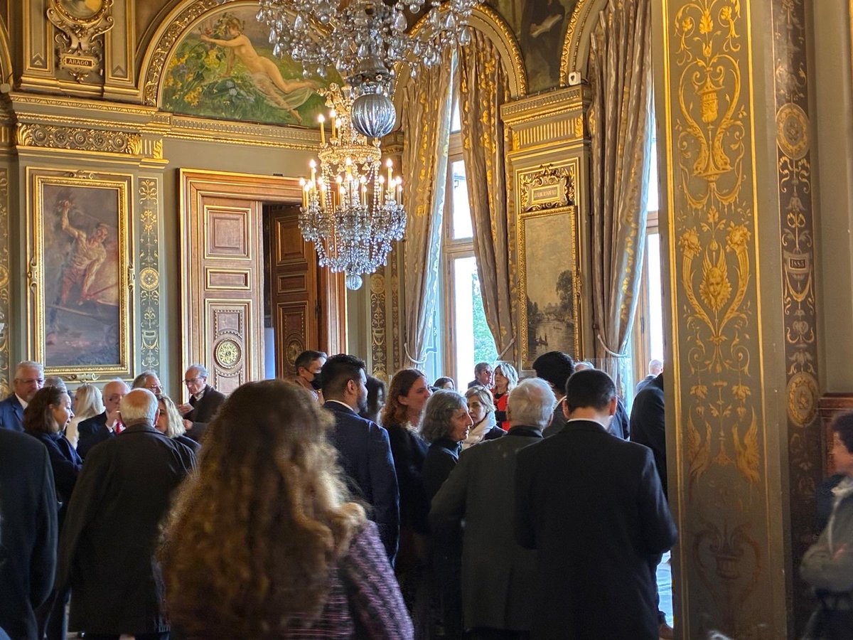 SarkisianSandra's tweet photo. 🏫#24avril. Présente ce matin à l’hôtel de ville #Paris pour la commémoration du #GénocideArménien #110ans . Discours fort d’Ara Toranian @ccaf_france #memoire #transmission @armkhach #Paris 🇦🇲🇫🇷 https://t.co/UzpQqwRRIN