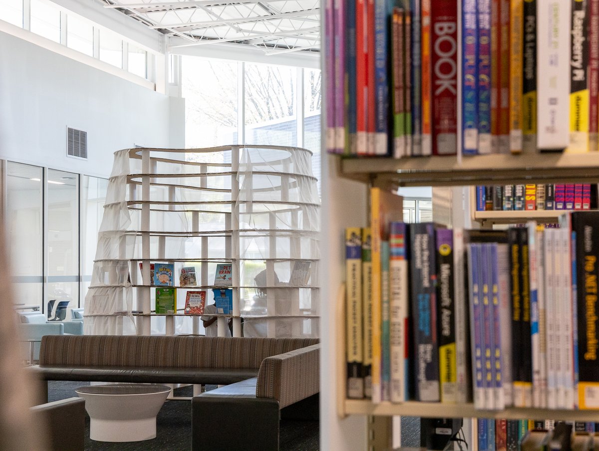 Architecture students built reading nooks out of recycled cardboard 📸