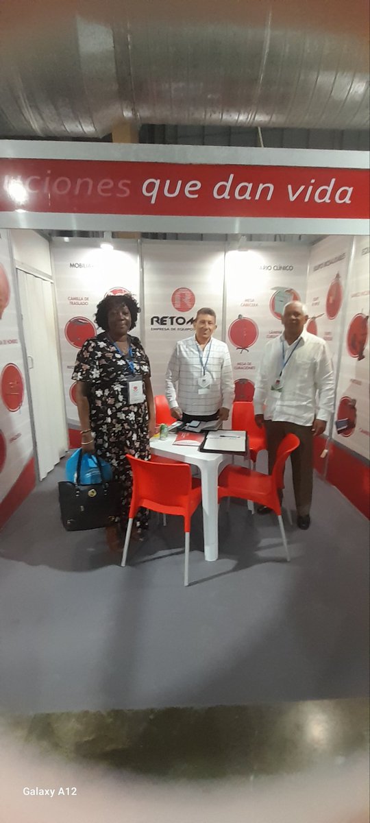 Intercambio de trabajo con clientes extranjeros y nacionales en el marco de la Feria Salud Para Todo 2025 #Cuba
<a href="/GelectCuba/">Gelect</a>
<a href="/JulioNavar85841/">Julio Navarro Díaz</a> 
<a href="/MINSAPCuba/">Ministerio de Salud Pública de Cuba</a>