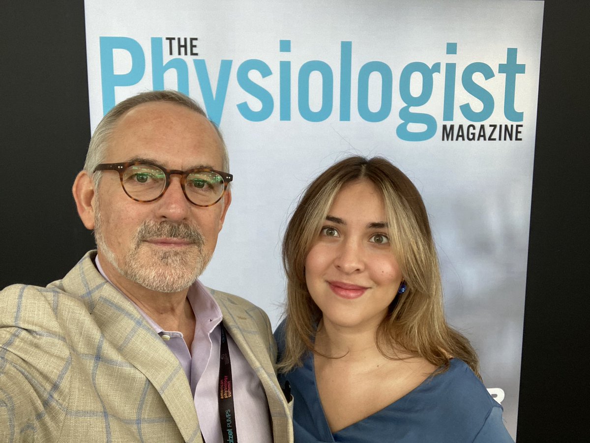 Un gusto encontrase ex alumnas en el congreso, como a mi querida <a href="/JessBahena12/">Jess Bahena</a>