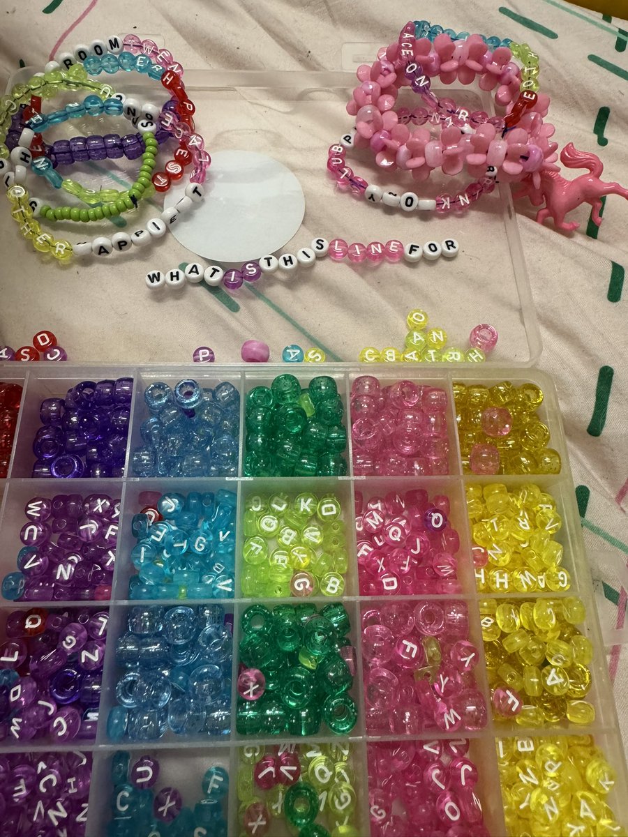 Bri (@brihannah) on Twitter photo The friendship bracelet making for <a href="/SD_Comic_Con/">SDCC Unofficial Blog</a> has begun the pile on the right is the ones I’m keeping for myself so far 😂
I had so many beads left over from The Era Tour anyhow. The friendship bracelet making for <a href="/SD_Comic_Con/">SDCC Unofficial Blog</a> has begun the pile on the right is the ones I’m keeping for myself so far 😂
I had so many beads left over from The Era Tour anyhow.