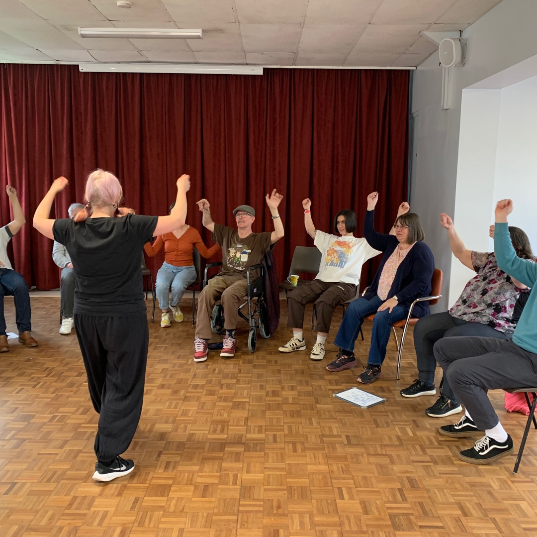 HeadwayCardiff's tweet image. Rubicon Dance has been bringing the moves and energy to our centre!

Huge thanks to Rubicon Dance for making movement so enjoyable and accessible 💙 We can’t wait to see what the next sessions bring! 👯‍♀️

#RubiconDance #MoveAndGroove