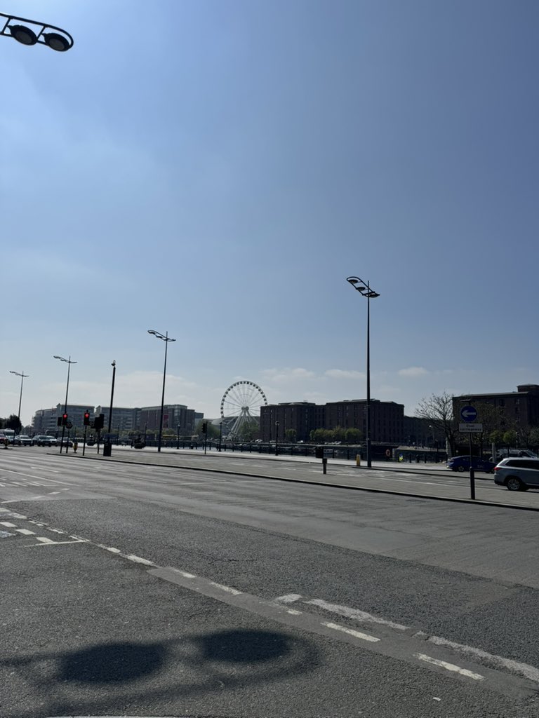 The difference this place will look in 4 weeks time! 🧨🧨

Is it Sunday yet?? 🔴⚽️🏆 #BackOnOurPerch #LFC