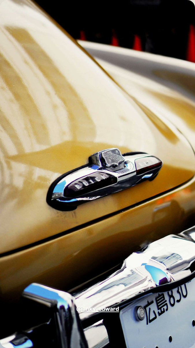 PiERockn_JP's tweet photo. 見たいと言われて見せに行った
綺麗に撮ってもろた

 #1950Buick
 #series40
 #46d https://t.co/w2KYR1HTEY