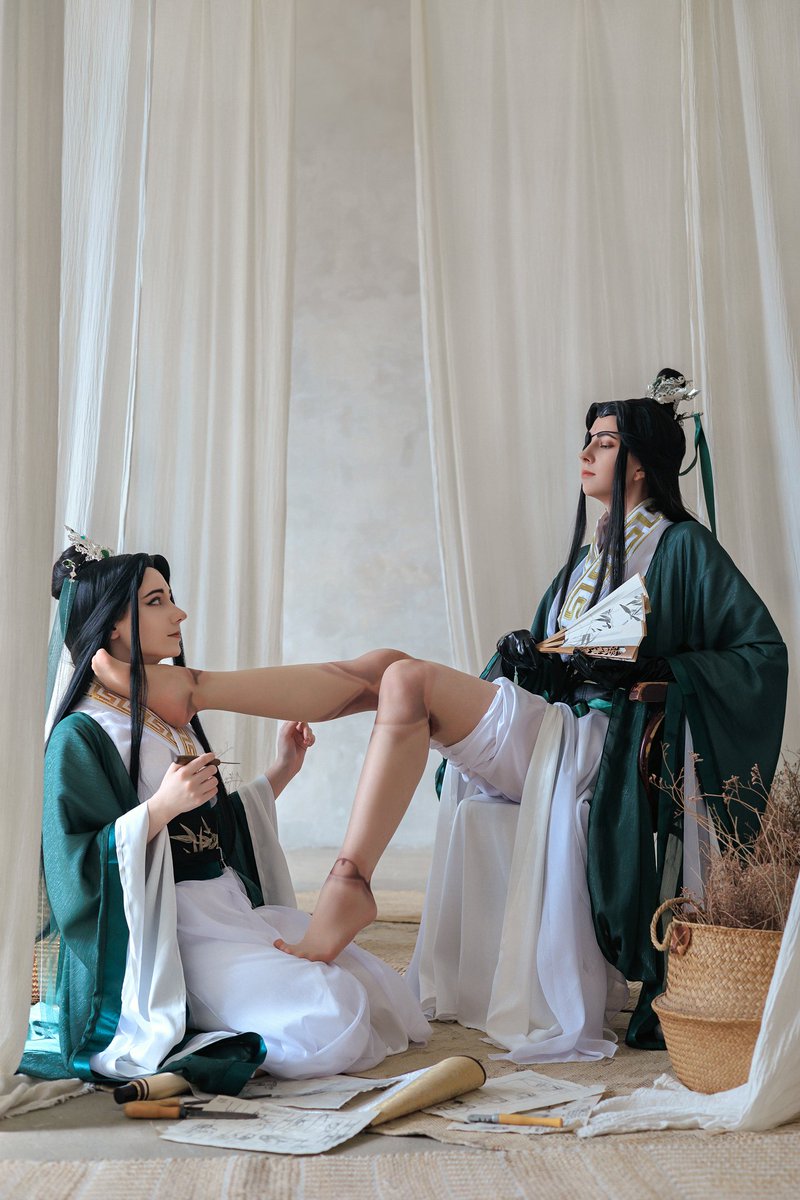 [Everytime I close my eyes
It's like a dark paradise
No one compares to you
I'm scared that you won't be waiting on the other side] 

Shen Yuan: <a href="/_darlai_/">shen qingqiu kinnie</a>
Shen Jiu: me
Ph: <a href="/zukomiwalker/">Зукоми Андреевна 🐰💖</a> 

#svsss #scumvillainselfsavingsystem #shenjiu #ShenQingqiu #shenyuan #人渣反派自救系统