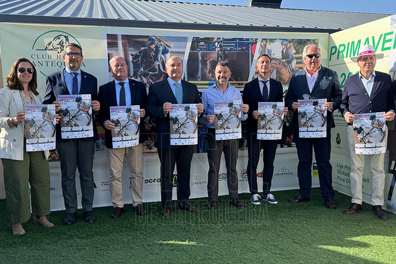 ElSoldAntequera's tweet image. 🏇🏻 #Deportes 📰#Antequera #Hípica
👉 Llega la Primavera Hípica 2025 a Antequera con lo mejor del circuito nacional y autonómico.
#periodismoSOL 
⤵️ Toda la información:
elsoldeantequera.com/deportes/llega…