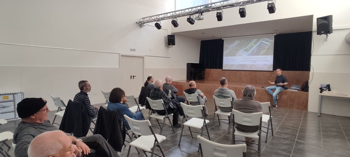 Fundació Europace (@feuropace) on Twitter photo 🏡 Impulsem les Comunitats Energètiques a #Albanyà!
🔋 Sessió informativa sobre com les #ComunitatsEnergètiques poden transformar el territori de manera #sostenible.
🌱 Gràcies a la participació de veïns/es, seguim!
#FundacioEuropace <a href="/ajalbanya/">Ajuntament Albanyà</a> #TransicióEnergètica 🏡 Impulsem les Comunitats Energètiques a #Albanyà!
🔋 Sessió informativa sobre com les #ComunitatsEnergètiques poden transformar el territori de manera #sostenible.
🌱 Gràcies a la participació de veïns/es, seguim!
#FundacioEuropace <a href="/ajalbanya/">Ajuntament Albanyà</a> #TransicióEnergètica