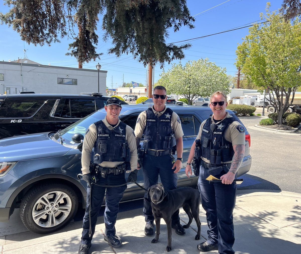 mayor_chadwick's tweet image. Yesterday afternoon you may have seen police activity in the front of Star City Hall. Not to worry, it was our amazing Star Police POP (Problem Oriented Policing) team making an arrest while pulling drugs off the street. K9 Luna and team nabbed a suspect (not from Star) with…