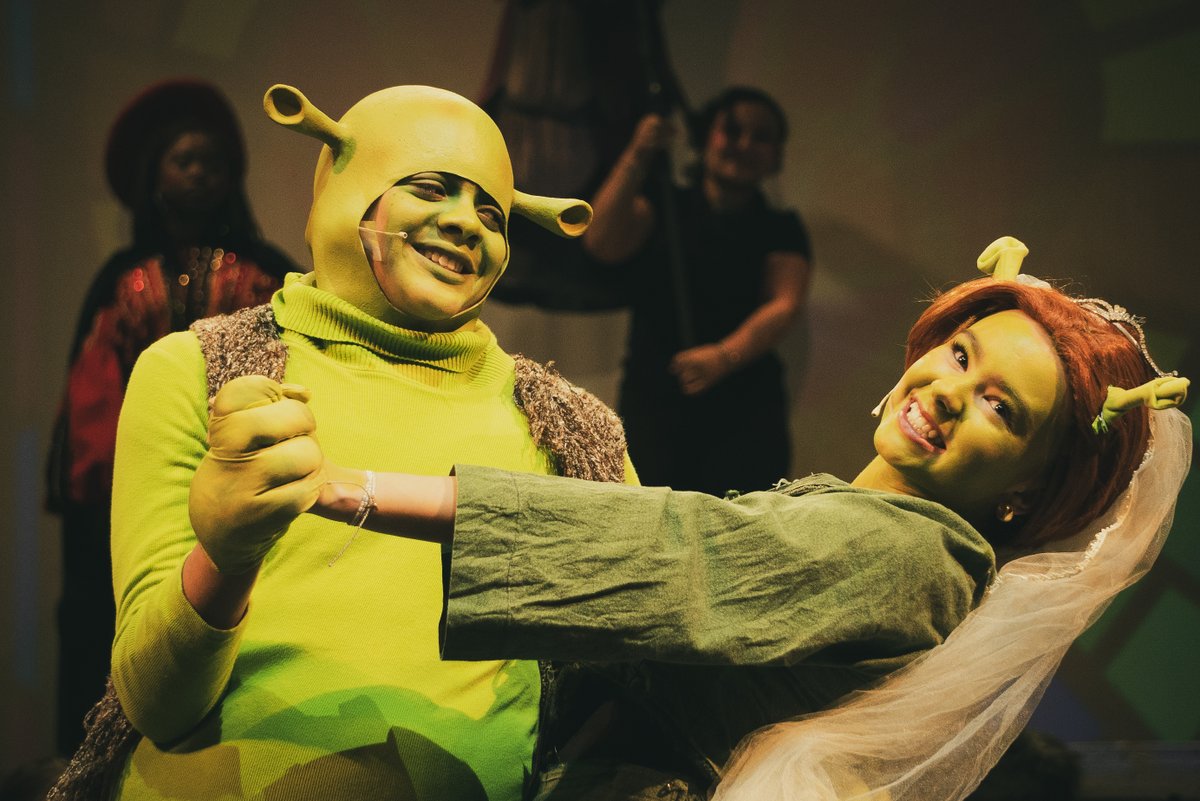 NextStopBrdway's tweet photo. It’s a big, bright, beautiful world… and Shrek the Musical opens TONIGHT at 6:30PM! Get ready for ogres, donkeys, and a whole lot of fairy tale fun. You don’t want to miss this swamp-tastic adventure! 💚🏰🐉🫏 https://t.co/TObhQ0AqCu