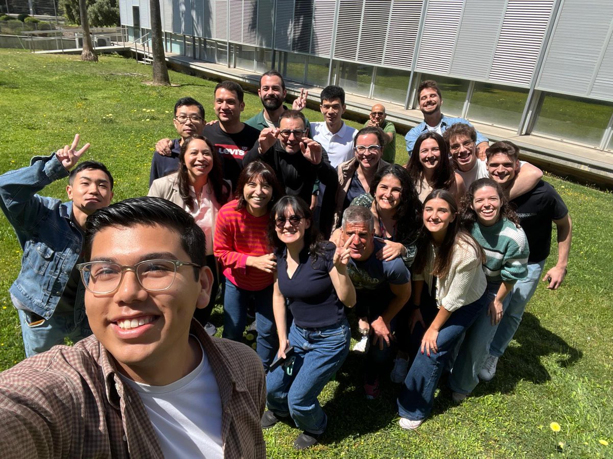 Lo grup. #Palomarians