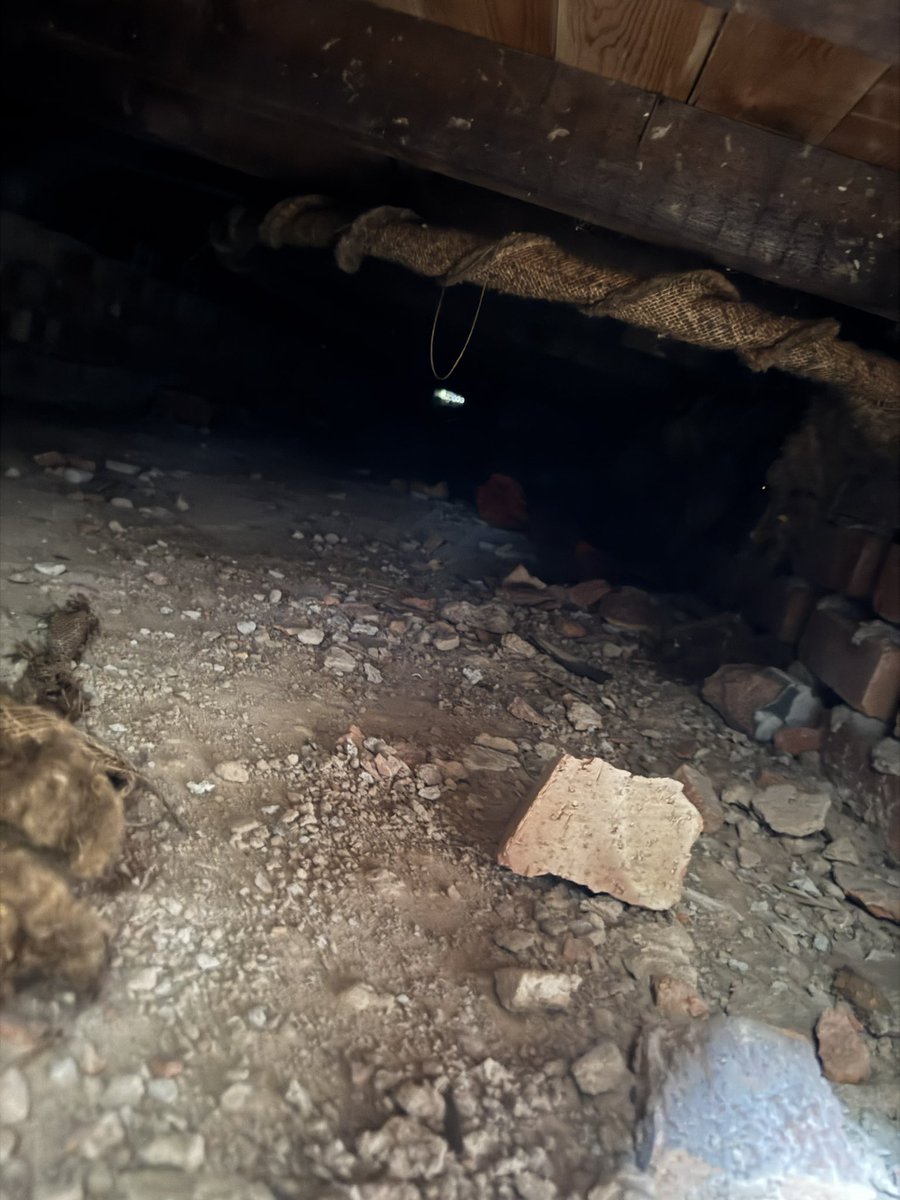 Done my fair share of this years ago when I was <a href="/IDElectrical1/">I D Electrical Solutions</a> apprentice. 

Now <a href="/nortsors/">Simon Rostron</a> has sent me under the floorboards with the spiders 🕷️ 😱
#Electrician #Derby #Nottingham #Sparkslife