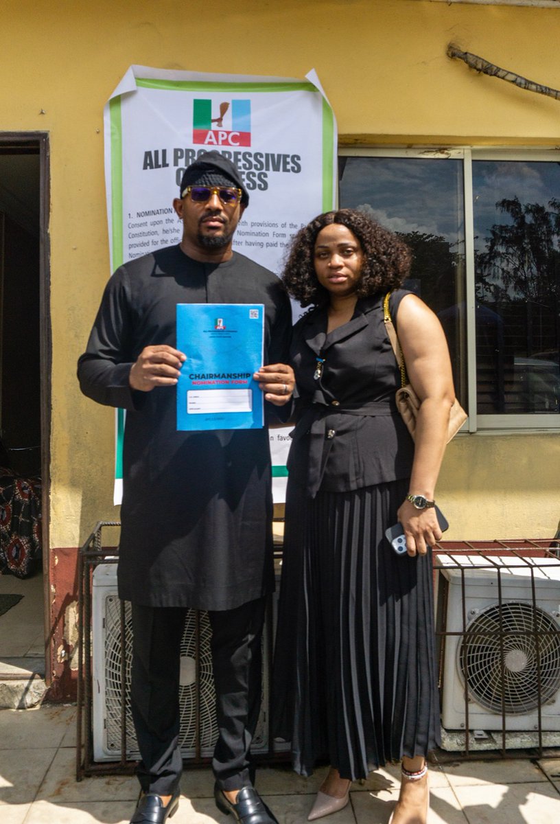 LagosGrill_Evnt's tweet photo. Alapere Ketu first son, 
Hon Dare Lawanson picks up his nomination form for APC Primaries in Lagos. 
Who else can be better for the next Chairman of Agboyi Ketu than this innovative and brilliant leader? 
A builder to continue what has began in Agboyi Ketu! 
No one else match! https://t.co/NtyIuY2cly