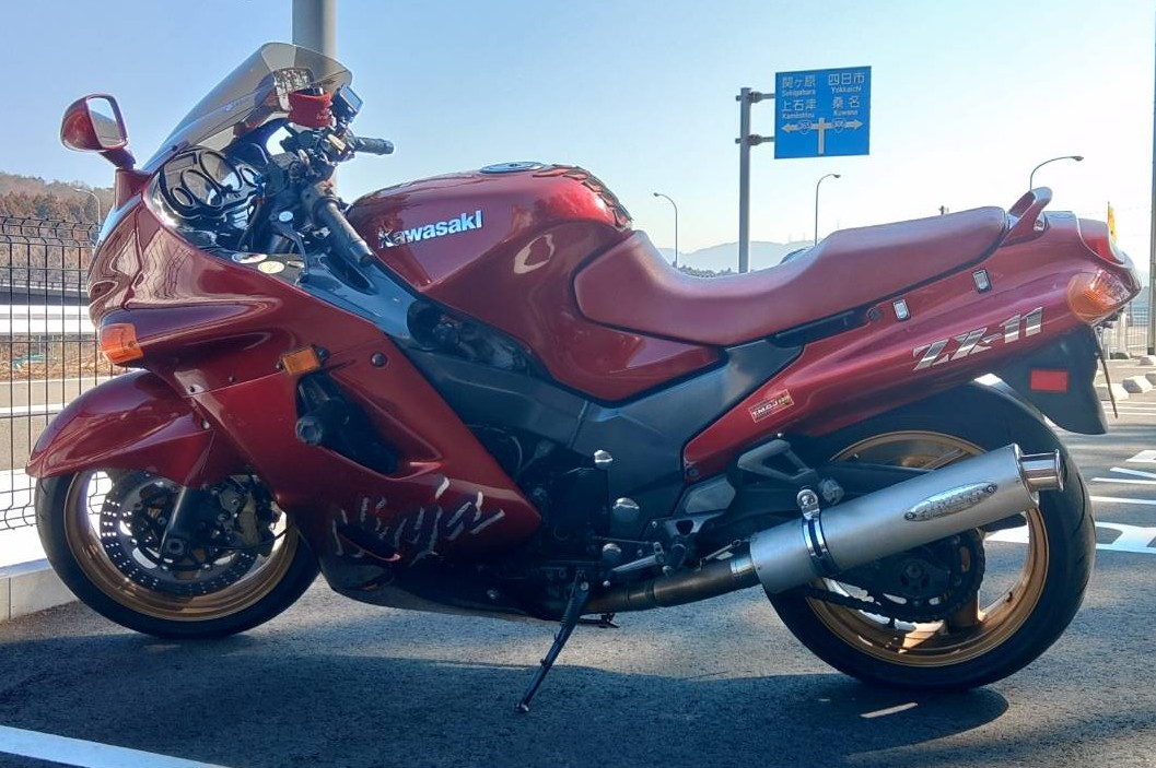 ZXのRが付かない方