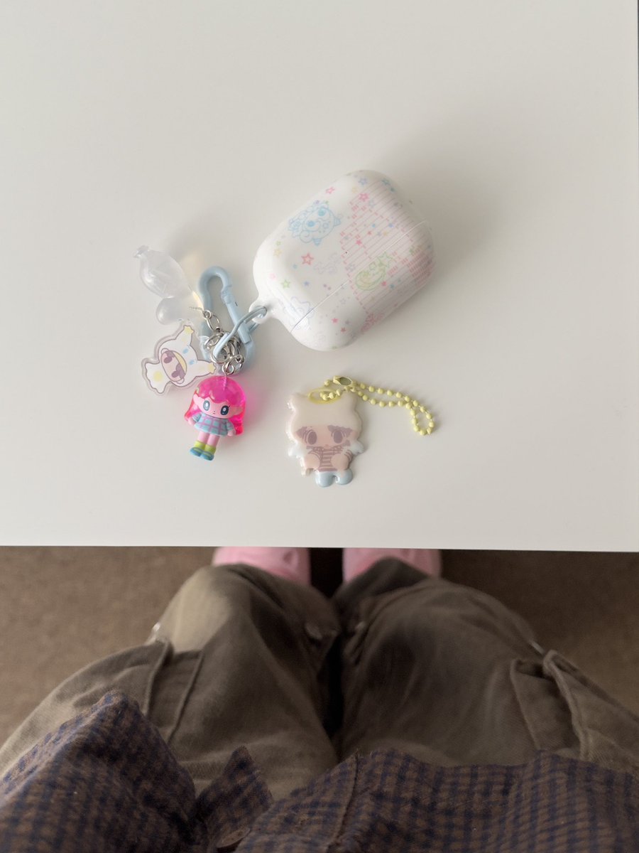 3r2j3's tweet image. 🎒