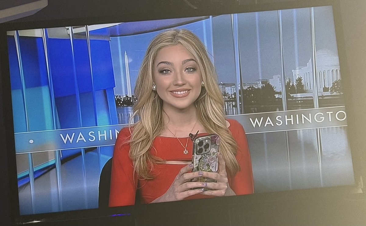 Justine_Brooke's tweet image. Exactly 7 years ago, my university’s leftist “news” station suspended me as a student reporter for questioning a woke campus protest. Today, I made my @FoxNews debut, representing @theMRC!
@FoxFriendsFirst