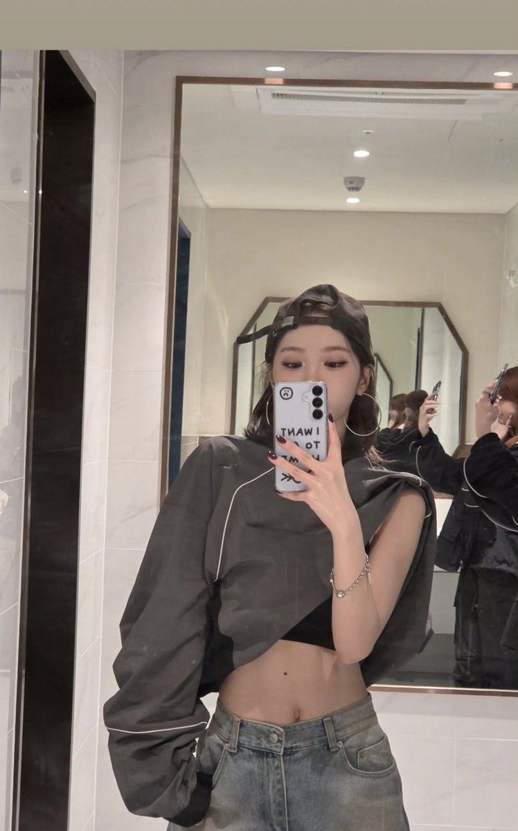 chewuon) / Posts / X