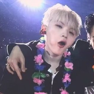 aludraexe's tweet photo. no but lee jihoon HELLO???????!!! https://t.co/Ceu13PIozS