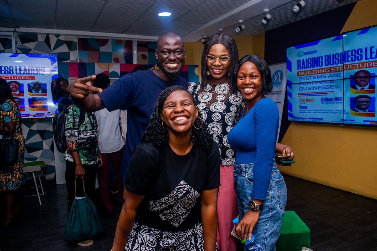 When we say opportunities are inevitable.  

Read more 👇👇👇
instagram.com/p/DI06zYhIGbH/…