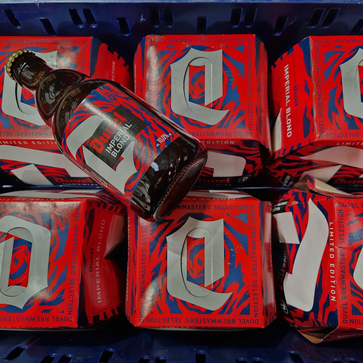 Duvel Imperial Blond is the new strong blond beer by Duvel Moortgat. It is a limited edition beer, very similar to their original Duvel but with an added punch – stronger, slightly darker in colour and with more malt. Now available from our website by the bottle