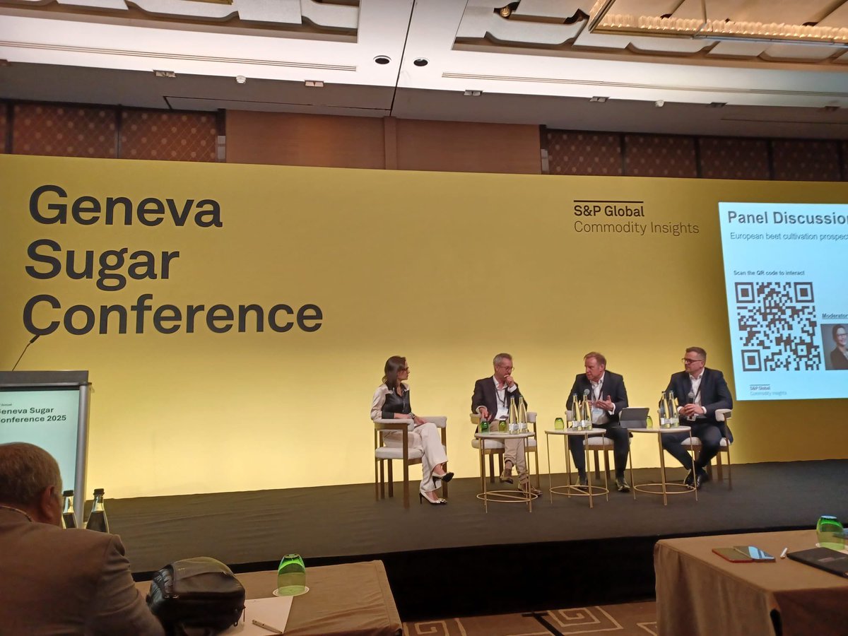 CarolineCulot tweet media