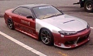 Images of various cars tweet media