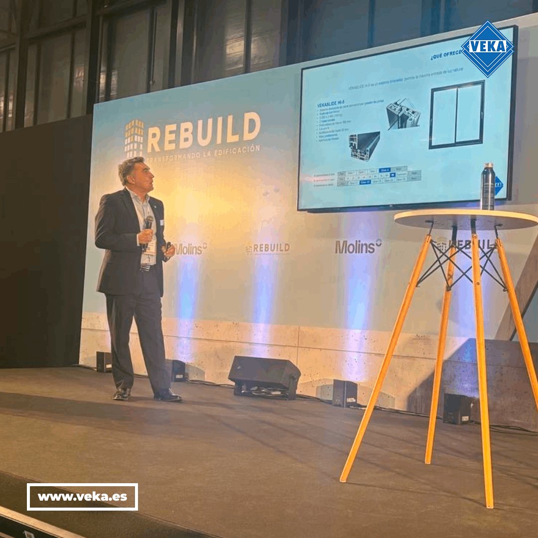 VekaIberica's tweet photo. Ayer, nuestro prescriptor, Jesús Bona participó en el Congreso Nacional de Arquitectura Avanzada y Construcción 4.0 en @rebuildexpo  con una ponencia llamada “Sistemas de PVC para la arquitectura moderna” .

Seguimos hoy y mañana en #REBUILD2025. 

📍 @IFEMA  | P9 | Stand 9E512 https://t.co/l6LnQqdM7S