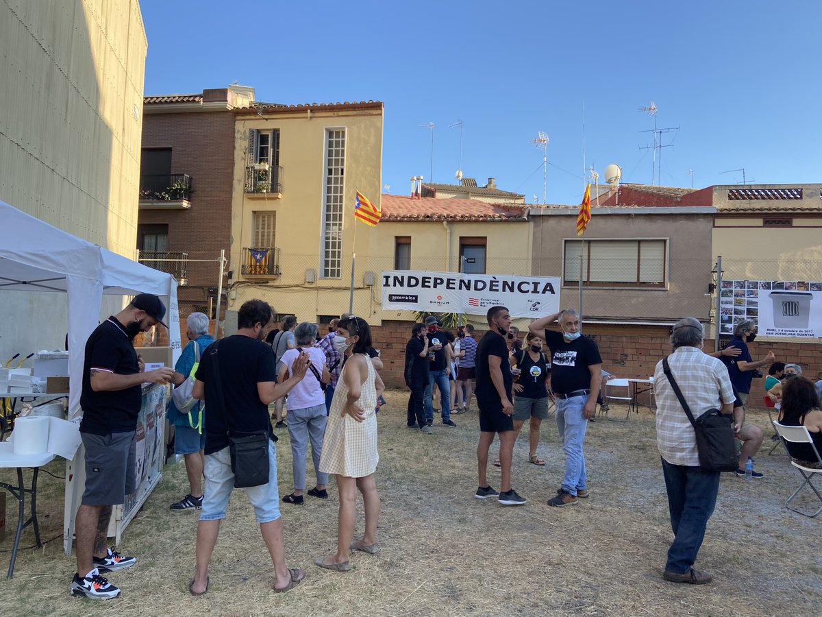<a href="/esquerrarubi/">ERC Rubí</a>  organitza el primer Vermut Republicà a #Rubicity. Serà dissabte 26 d'abril, de les 10 h a les 14.30 h, al solar de l'antic CDR, a la plaça Guardiet i està obert a tota la ciutadania

▶️radiorubi.cat/news/id/radior…