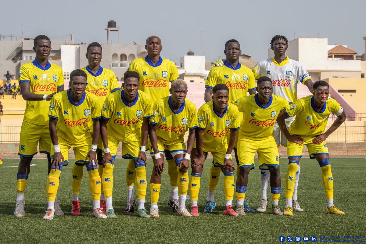 DakarSacreCoeur's tweet image. 𝙇𝙄𝙂𝙐𝙀 𝟭 🔵⚪️
Quelques clichés de la rencontre face au @fc_guediawaye 
#TeamDSC #DSCGFC #Ligue1 #Ligue1SN #Senegal 1/2
