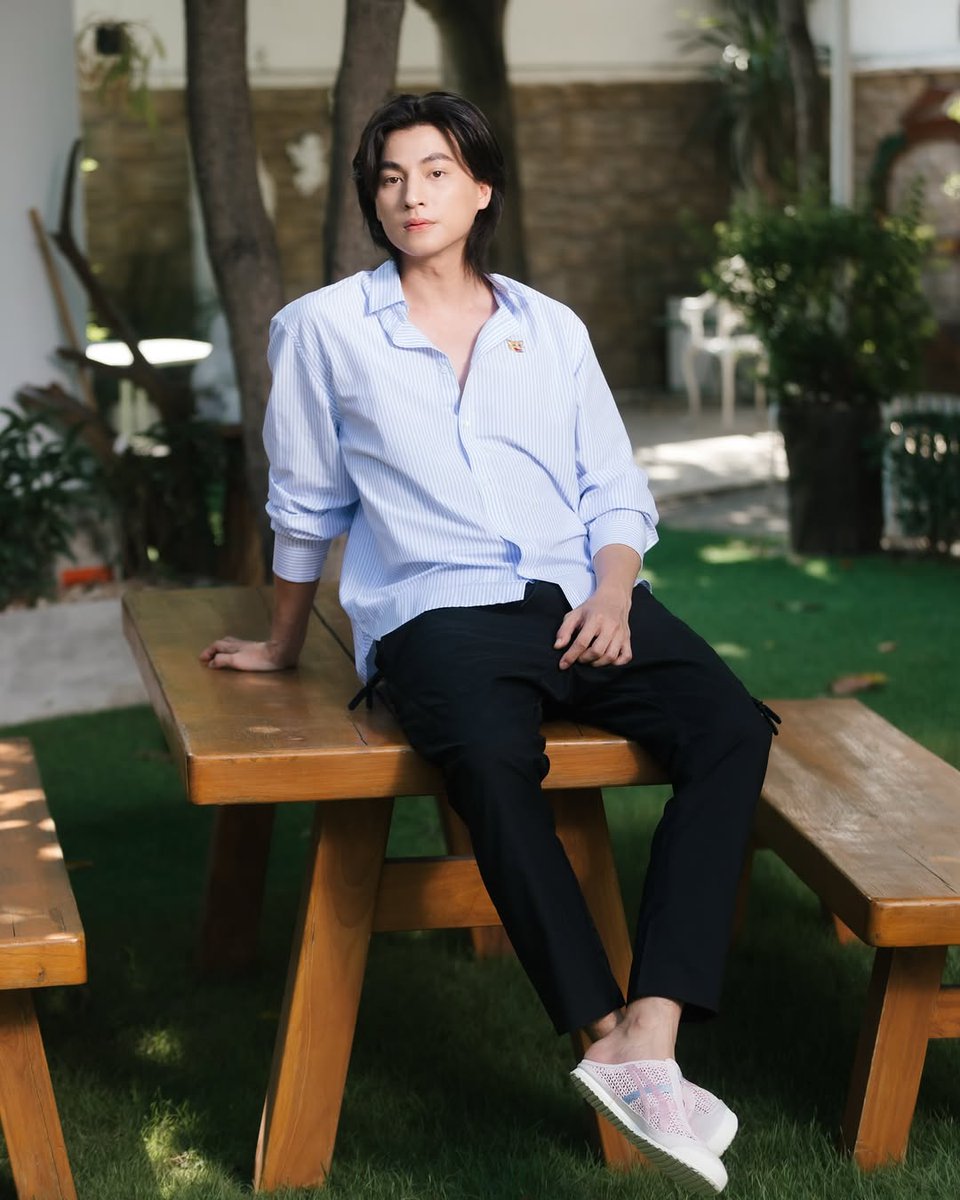 Gulfkanawutofc's tweet photo. IG : gulfkanawut update​

- Stay humble -​

@OnitsukaTiger
@onitsukatigerth
#OnitsukaTiger
#MEXICO66SABOT
#GulfKanawut