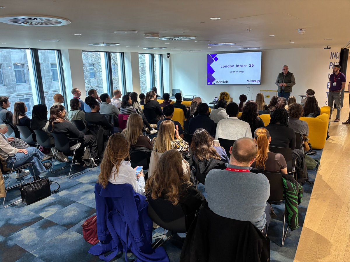 "As a teacher working in a school in London that has a mission to help push some of the brightest disadvantaged students into top professional &amp; academic institutions, I have found Wiseup's mentoring programmes invaluable." James - Careers&amp;Universities Lead at Harris Westminster