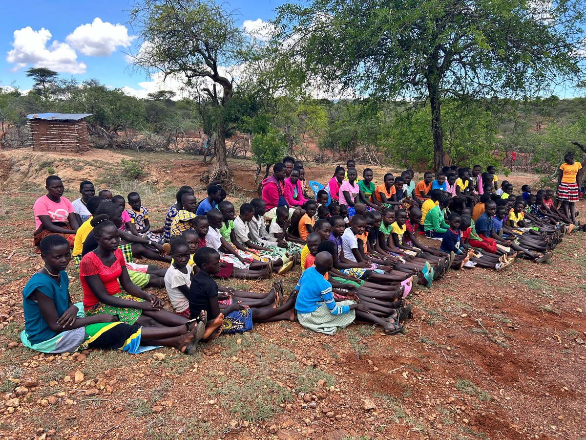 Chepukat girls gathered at the Takar Women Group Centre for the Viva Girls project.
We explored the power of education and the importance of reproductive health.
Every girl has the right to shape her future — confidently and boldly. #VivaGirls #EmpoweringIndigenousGirls