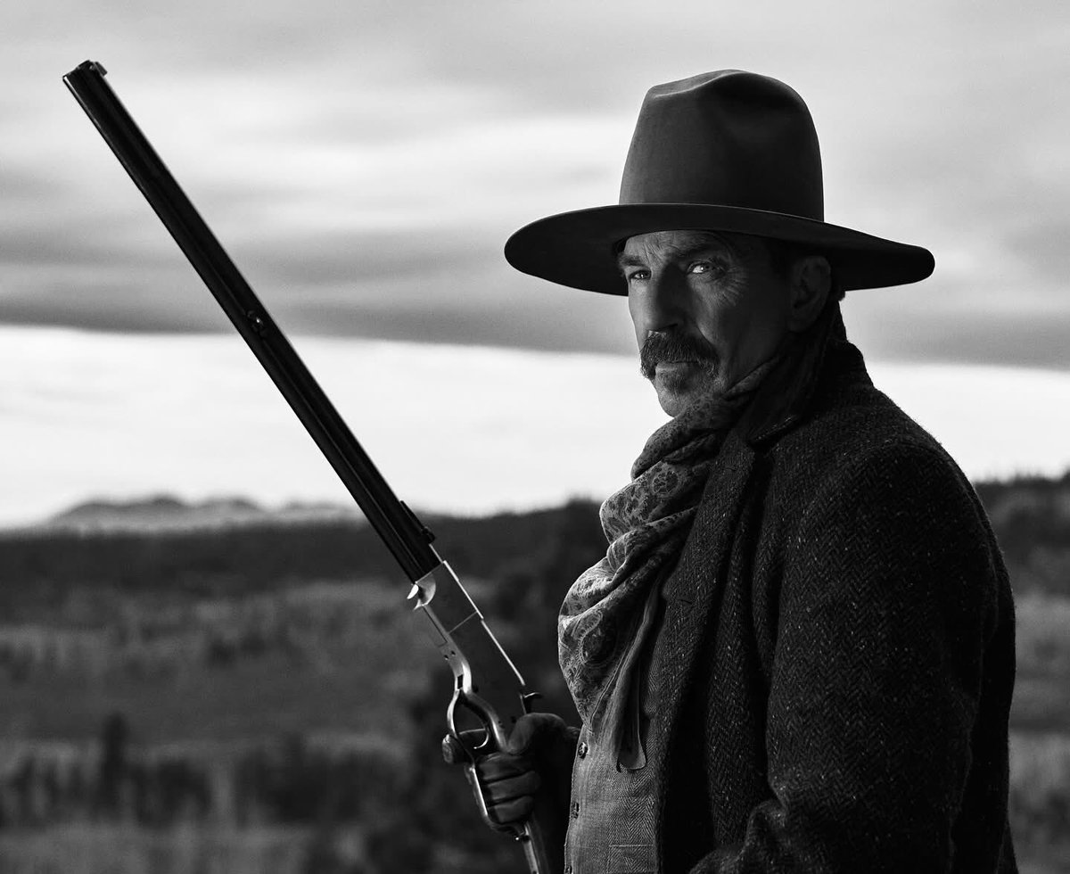 Kevin Costner Group &MW tweet media