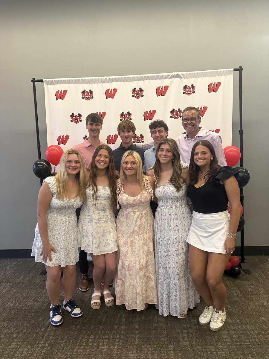 Scholar Athlete Banquet is always a highlight of the year. Difference makers on the course and in the classroom ❤️💪🏽