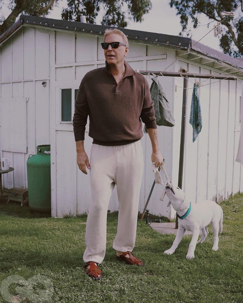 Kevin Costner Group &MW tweet media