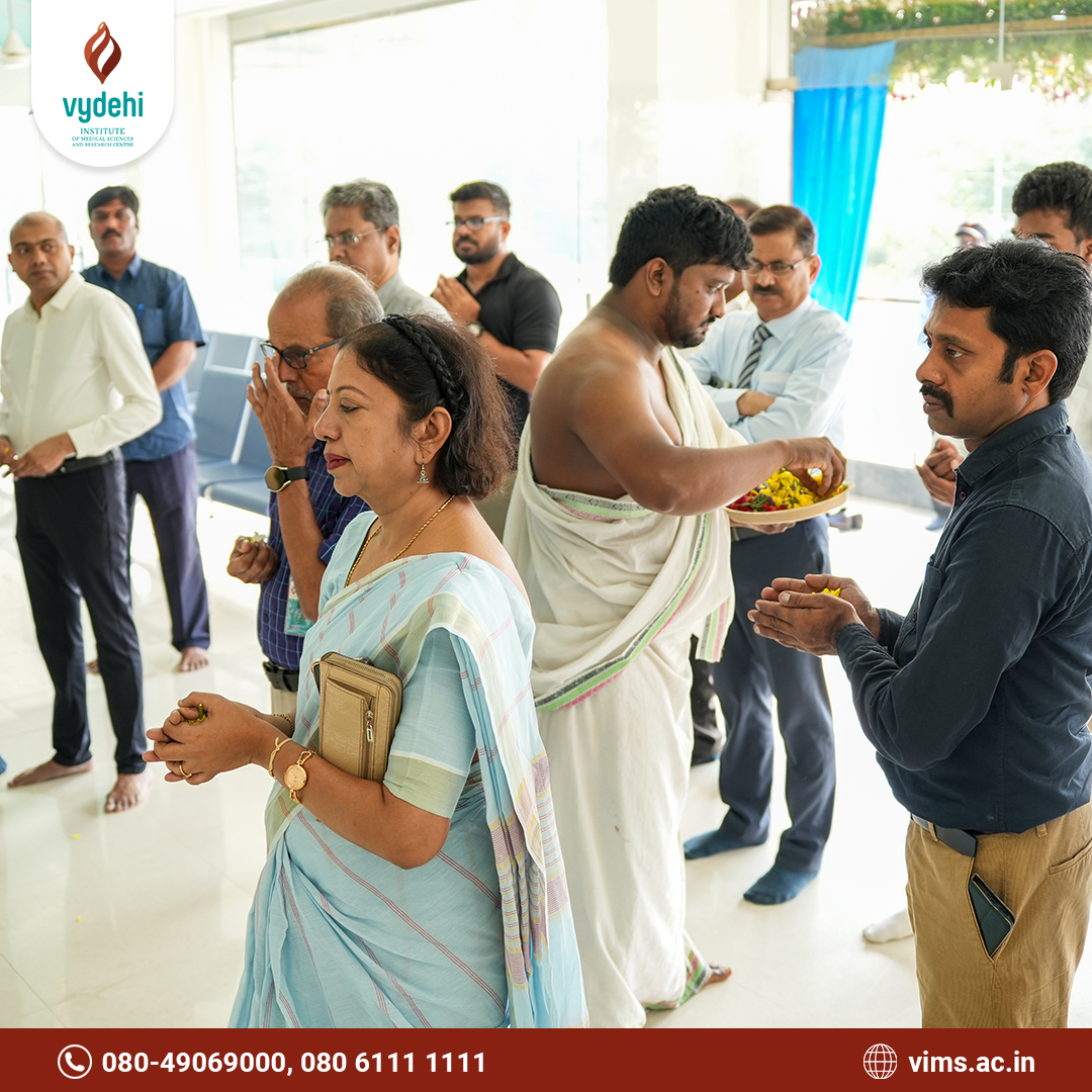 Vimsacin's tweet image. 📍 Located right in Mandur, we’re all set to serve.

#VydehiMandur #InaugurationVibes #VydehiCares #HealthcareCloser #MandurClinic #VydehiLegacy #EveryCareCounts #VydehiCares #VydehiHospital #VIMSRC