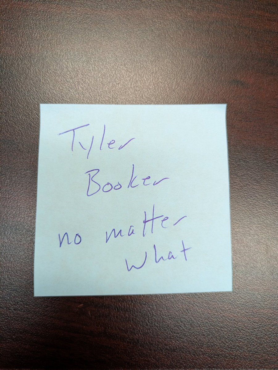 Travis O'Quinn tweet media