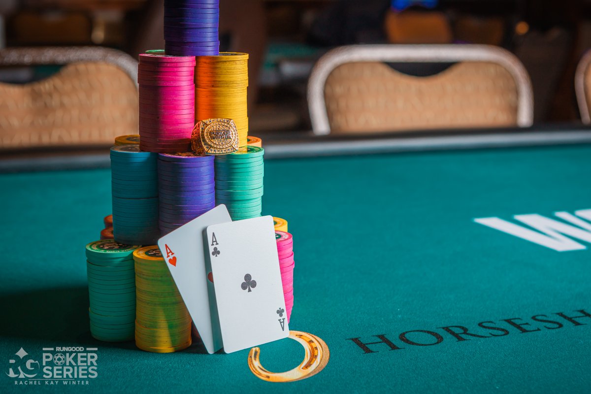Find a friend it's game on TONIGHT! Today's events at <a href="/HorseshoeIowa/">Horseshoe Casino</a>:

10:00AM - Turbo Satellite into any $400 Ring Event (Buy-in $100)

12:00PM - Black Chip Bounty NLH Ring Event (Buy-in $400, $30K GTD) 

4:00PM - Main Event Satellite (Buy-in $190)

6:00PM - Tag Team Ring Event